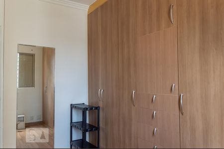Quarto 1 de apartamento para alugar com 3 quartos, 75m² em Baeta Neves, São Bernardo do Campo