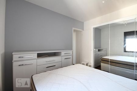 Quarto 1 de apartamento para alugar com 1 quarto, 43m² em Ipiranga, São Paulo