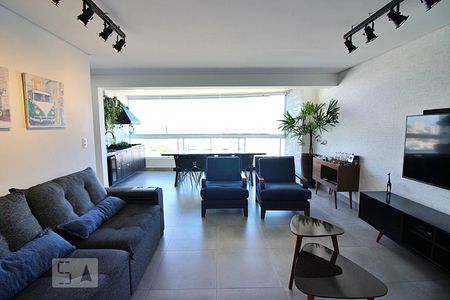 Apartamento à venda com 135m², 2 quartos e 3 vagasSala 