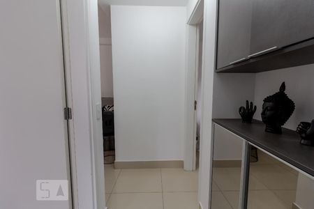 Corredor de apartamento à venda com 2 quartos, 67m² em Ouro Preto, Belo Horizonte