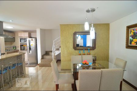 Casa 1 - Sala de jantar de casa para alugar com 8 quartos, 328m² em Igara, Canoas