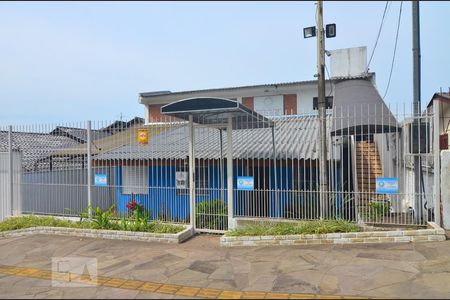 Fachada de casa para alugar com 8 quartos, 328m² em Igara, Canoas