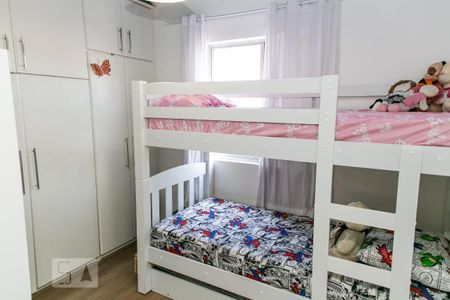 Quarto 1 de apartamento à venda com 2 quartos, 58m² em Vila Nivi, São Paulo