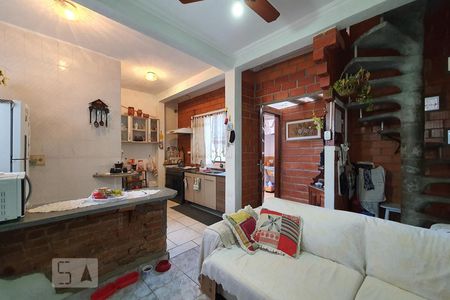 Sala de casa à venda com 2 quartos, 60m² em Cambuci, São Paulo