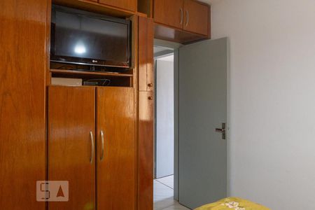 Quarto 1 de apartamento à venda com 3 quartos, 76m² em Vila Ipojuca, São Paulo