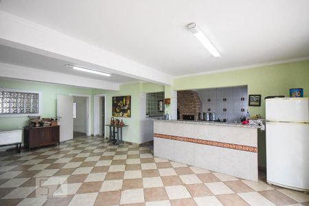 Casa para alugar com 350m², 5 quartos e 5 vagas Casa para alugar com 350m², 5 quartos e 5 vagasSalão 1