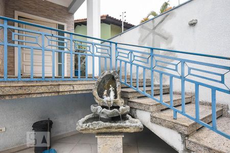 Casa para alugar com 350m², 5 quartos e 5 vagas Casa para alugar com 350m², 5 quartos e 5 vagasEntrada