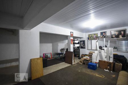 Casa para alugar com 350m², 5 quartos e 5 vagas Casa para alugar com 350m², 5 quartos e 5 vagasEstúdio