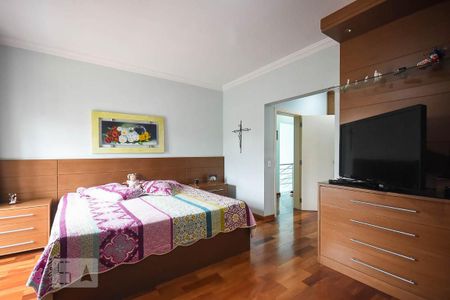 Casa para alugar com 350m², 5 quartos e 5 vagas Casa para alugar com 350m², 5 quartos e 5 vagasSuíte 3