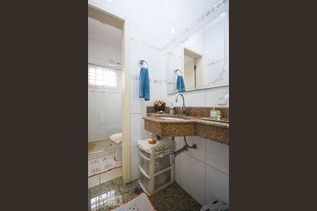 Casa para alugar com 350m², 5 quartos e 5 vagas Casa para alugar com 350m², 5 quartos e 5 vagasBanheiro suíte 1