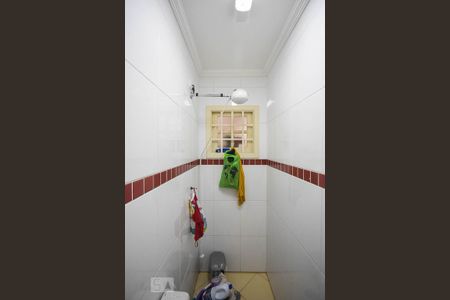 Casa para alugar com 350m², 5 quartos e 5 vagas Casa para alugar com 350m², 5 quartos e 5 vagasBanheiro do salão 1