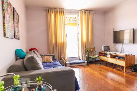 Sala de casa à venda com 3 quartos, 159m² em Vila Leonor, São Paulo