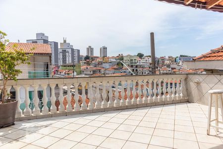 Varanda de casa à venda com 3 quartos, 159m² em Vila Leonor, São Paulo