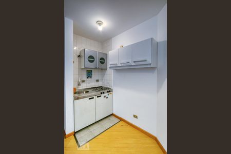 Studio / Cozinha de kitnet/studio para alugar com 1 quarto, 40m² em Alto da Glória, Curitiba