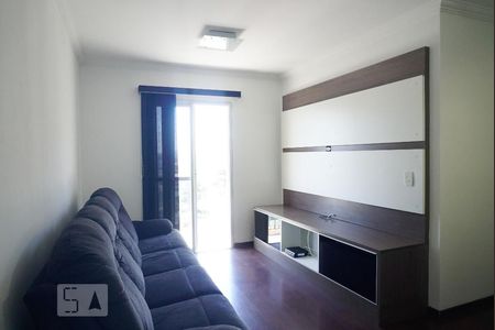 Sala de apartamento à venda com 3 quartos, 68m² em Vila Araguaia, São Paulo