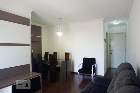 Sala de apartamento à venda com 3 quartos, 68m² em Vila Araguaia, São Paulo