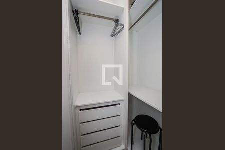 Closet de apartamento para alugar com 1 quarto, 39m² em Jardim Paulista, São Paulo