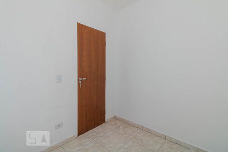 Sala/Quarto de casa de condomínio para alugar com 1 quarto, 30m² em Parque Casa de Pedra, São Paulo
