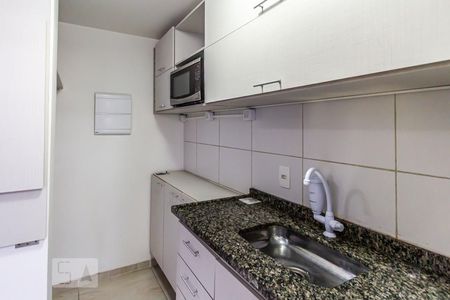 Cozinha de kitnet/studio para alugar com 1 quarto, 36m² em Bela Vista, São Paulo