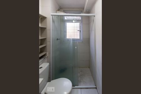 Banheiro de kitnet/studio para alugar com 1 quarto, 36m² em Bela Vista, São Paulo