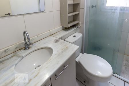 Banheiro de kitnet/studio para alugar com 1 quarto, 36m² em Bela Vista, São Paulo