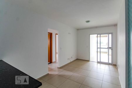 Apartamento à venda com 77m², 3 quartos e 2 vagasSala