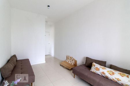 sala de apartamento para alugar com 2 quartos, 70m² em Parque Bela Vista, Salvador