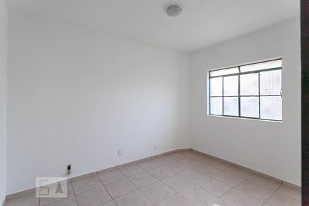 Suíte de casa à venda com 3 quartos, 136m² em Pompéia, Belo Horizonte