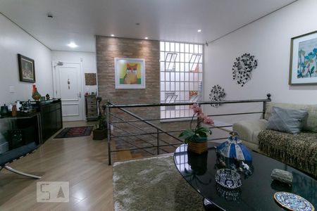 Sala de casa à venda com 3 quartos, 290m² em Vila Alexandria, São Paulo