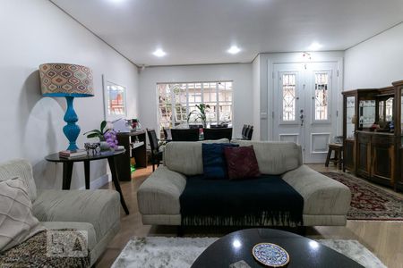 Sala de casa à venda com 3 quartos, 290m² em Vila Alexandria, São Paulo