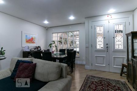 Sala de casa à venda com 3 quartos, 290m² em Vila Alexandria, São Paulo