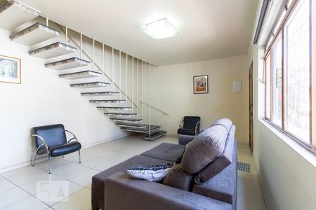 Sala de casa de condomínio à venda com 4 quartos, 142m² em Vila Mariana, São Paulo