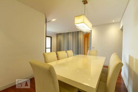 Sala de jantar de apartamento para alugar com 3 quartos, 130m² em Anchieta, São Bernardo do Campo
