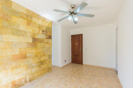 Sala de apartamento para alugar com 1 quarto, 87m² em Taquara, Rio de Janeiro