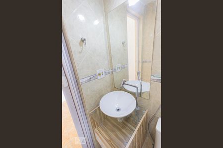 Banheiro de apartamento à venda com 1 quarto, 87m² em Taquara, Rio de Janeiro