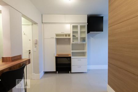 Sala/Cozinha de apartamento para alugar com 1 quarto, 35m² em Barra Funda, São Paulo