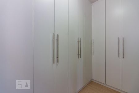 Closet do quarto de apartamento à venda com 2 quartos, 47m² em Padroeira, Osasco