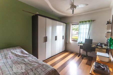 Quarto 1 de casa à venda com 4 quartos, 260m² em Alves Dias, São Bernardo do Campo