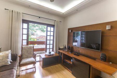 Sala de estar de casa à venda com 4 quartos, 260m² em Alves Dias, São Bernardo do Campo