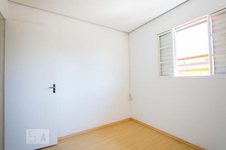 Quarto 1 de casa de condomínio para alugar com 2 quartos, 69m² em Jardim Santo André, Santo André