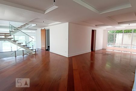 Sala de casa de condomínio à venda com 4 quartos, 488m² em Alphaville Residencial, Santana de Parnaíba