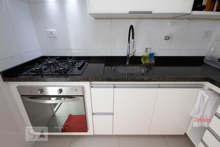 Cozinha de casa de condomínio à venda com 3 quartos, 130m² em Vila Osasco, Osasco