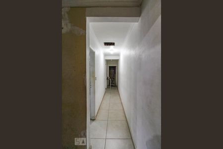 Corredor de casa à venda com 1 quarto, 380m² em Vila Galvão, Guarulhos