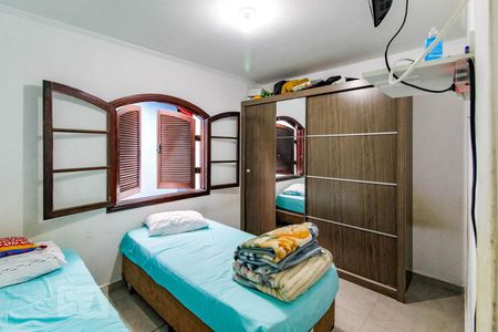 Quarto de casa à venda com 1 quarto, 380m² em Vila Galvão, Guarulhos