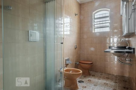 Banheiro de casa à venda com 4 quartos, 143m² em Vila Pompéia, São Paulo