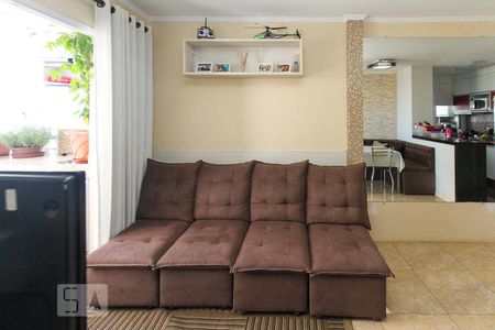 Sala de apartamento para alugar com 3 quartos, 64m² em Vila Antonieta, São Paulo