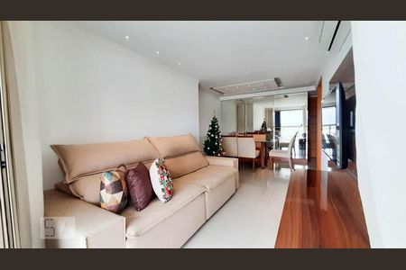 Sala de estar de apartamento para alugar com 3 quartos, 83m² em Recreio dos Bandeirantes, Rio de Janeiro