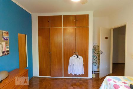 Casa à venda com 170m², 3 quartos e 3 vagas Casa à venda com 170m², 3 quartos e 3 vagasQuarto 02