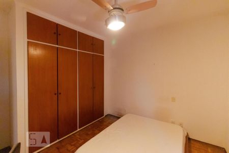 Casa à venda com 170m², 3 quartos e 3 vagas Casa à venda com 170m², 3 quartos e 3 vagasQuarto 01