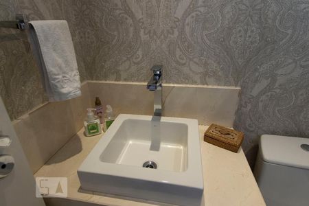 Lavabo de apartamento para alugar com 3 quartos, 102m² em Tristeza, Porto Alegre